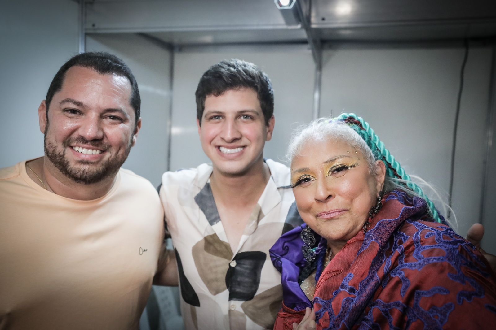 Atrações locais e nacionais nos polos descentralizados do Carnaval do Recife