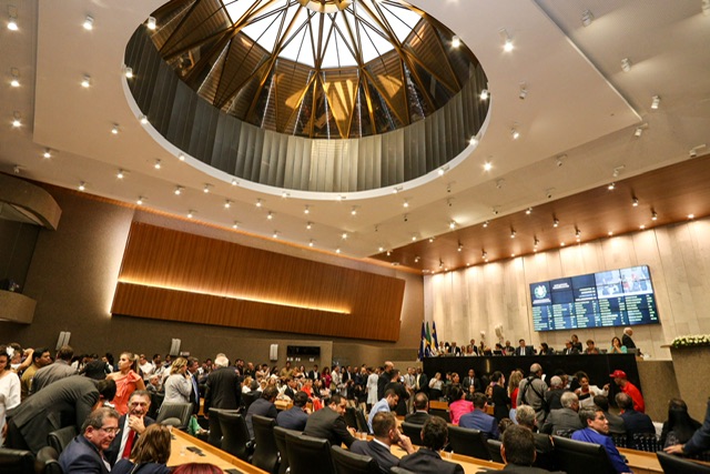 Progressistas e Republicanos formam bloco na Alepe