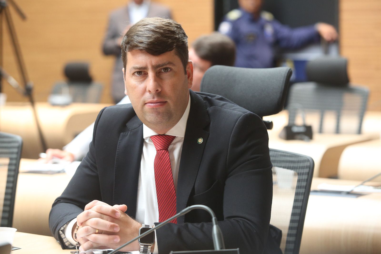 Samuel Salazar é reconduzido à presidência da Comissão de Finanças e Orçamento da Câmara do Recife