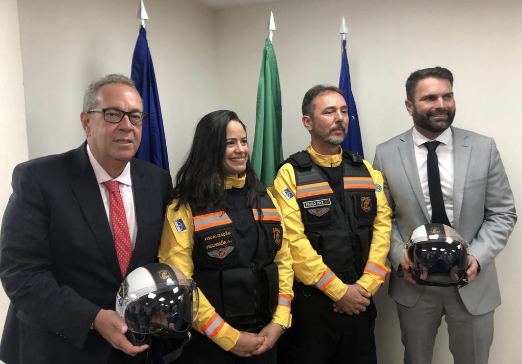 Batedores do DETRAN homenageiam Álvaro Porto e Gustavo Gouveia