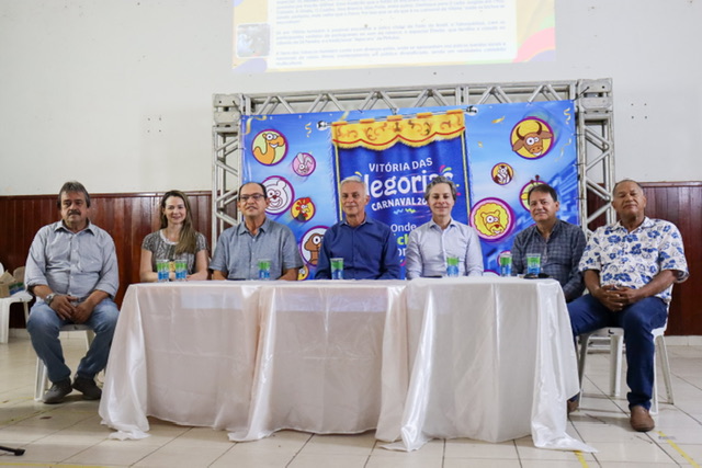 Paulo Roberto apresenta detalhes do Carnaval de Vitória 