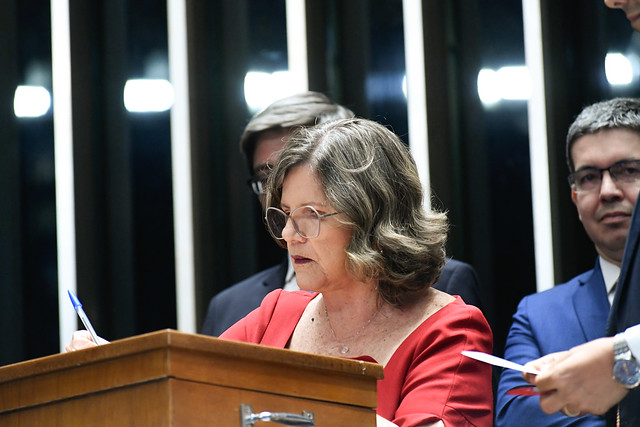 Teresa Leitão: “Bolsonaro foi novamente derrotado”