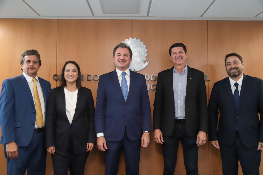 Presidente da OAB-PE recebe prefeito de Petrolina 