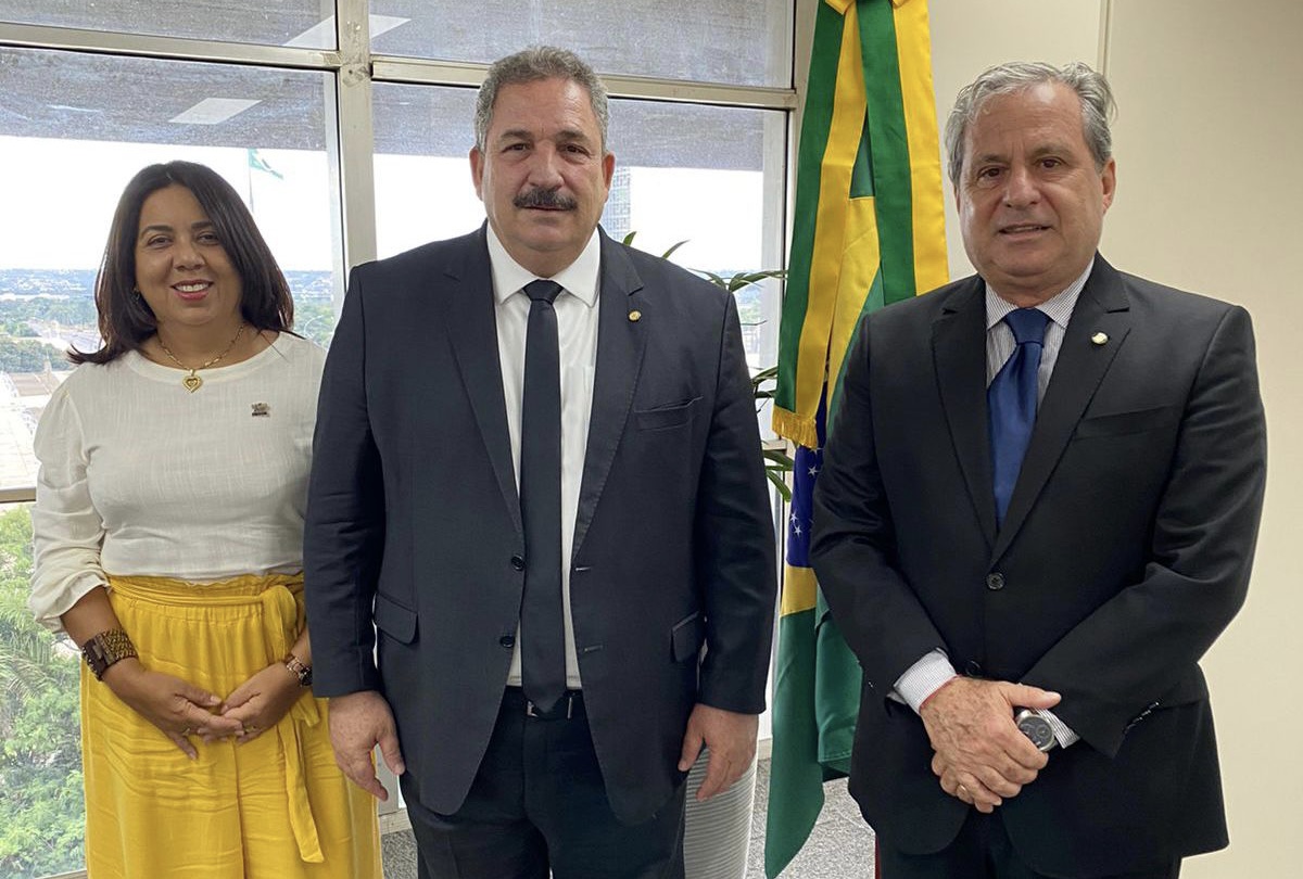 Eriberto apresenta demandas de PE ao secretário nacional de Segurança Pública