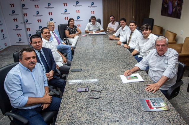 PP firma apoio ao projeto de reeleição de Professora Elcione 