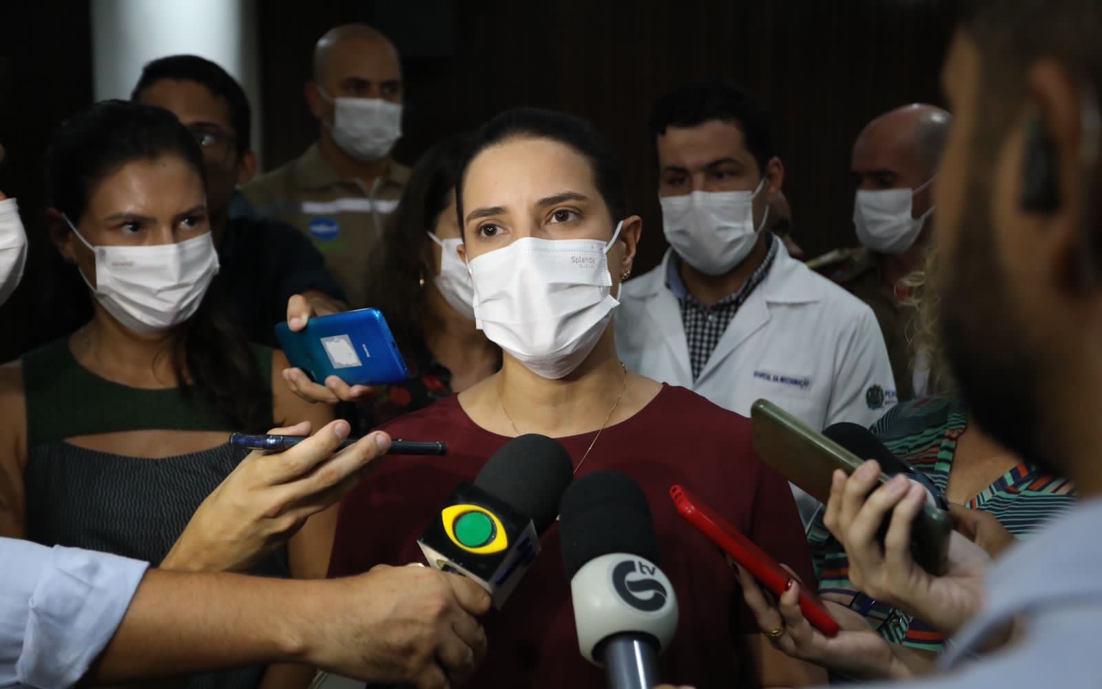 Raquel anuncia medidas para evitar ataques de tubarões