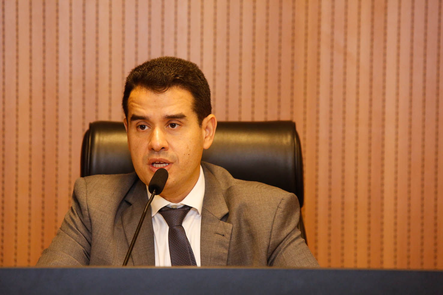 Comissões da Alepe convidarão secretários para discutir mudanças no Orçamento