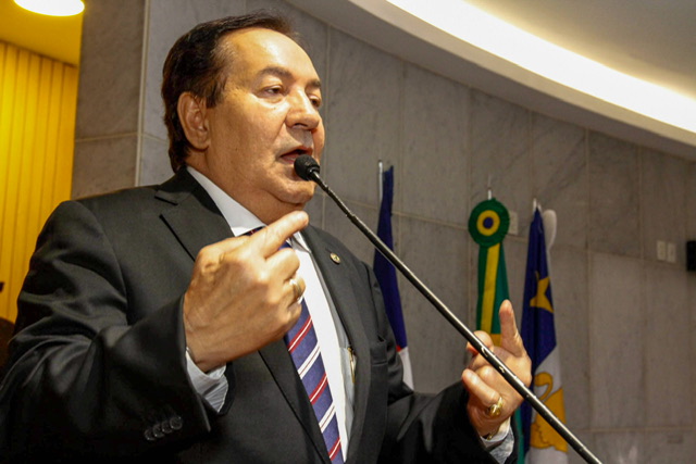 Izaías Régis pede implantação de um IML em Garanhuns 