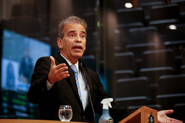 Feitosa assume titularidade na Comissão de Finanças