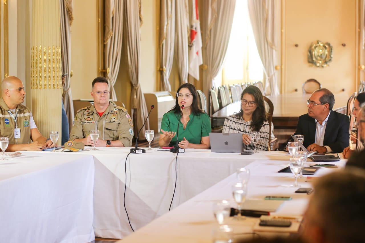 Estado anuncia investimento para prevenção a incidentes com tubarões