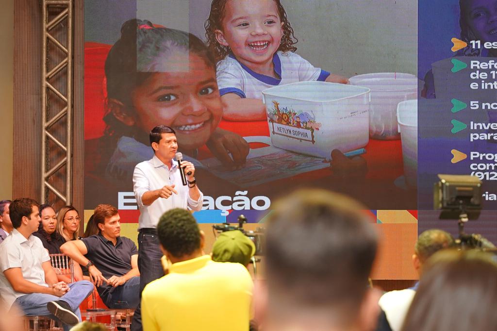 Simão anuncia R$ 370 milhões em investimentos para Petrolina