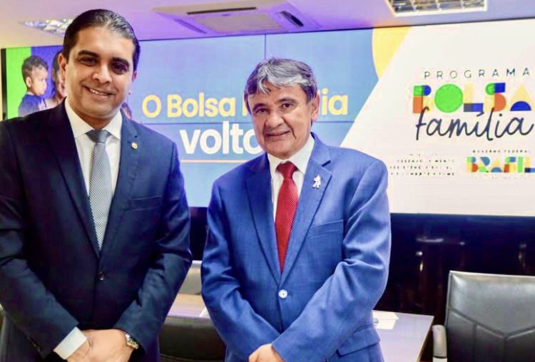 Fernando Rodolfo é recebido por ministro do Desenvolvimento Social