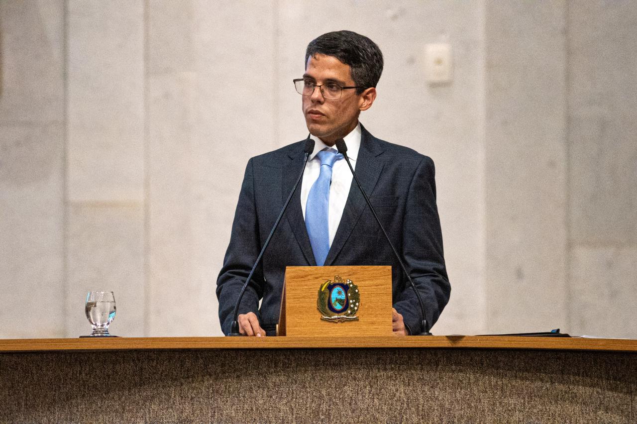 Jarbas Filho quer programa de saúde mental nas escolas