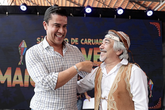 Apresentações de Santanna no São João de Caruaru custarão R$ 300 mil