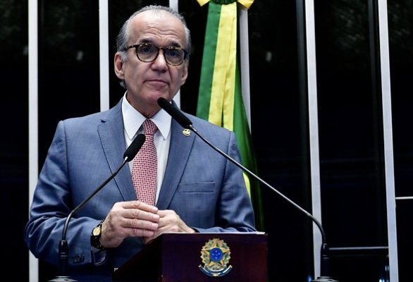 Dueire destaca importância da Escola de Formação de Sargentos do Exército em PE