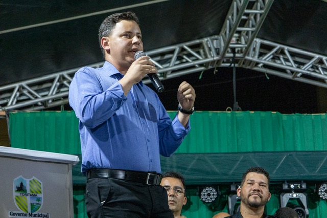 Prefeitura de Toritama entrega praça no bairro de Fazenda Velha