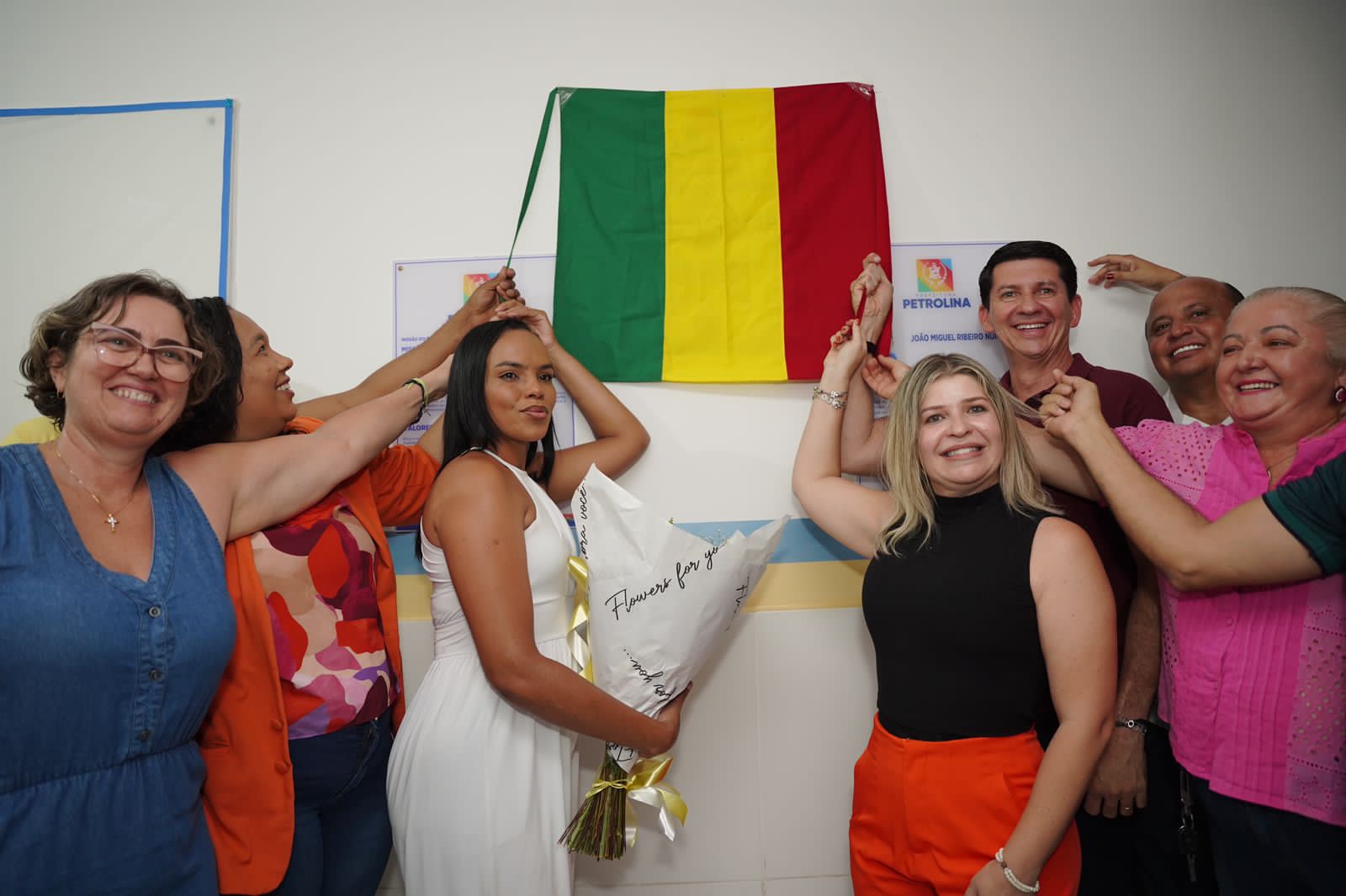 Simão Durando entrega 130ª creche pública de Petrolina