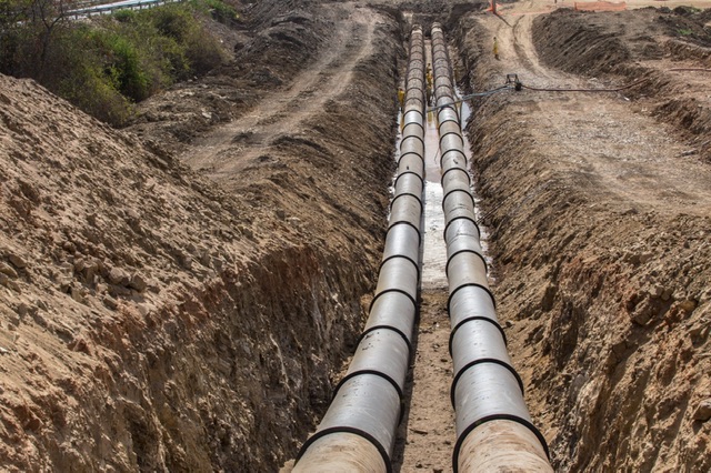 Estado garante R$ 50 milhões para acelerar obras da Adutora do Agreste