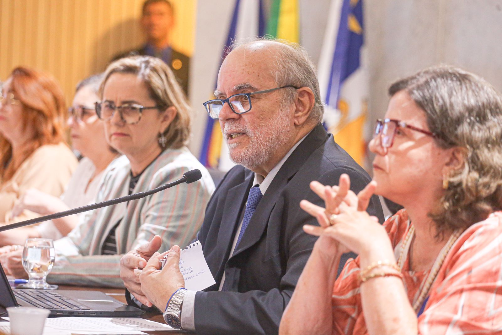 Reformulação do Novo Ensino Médio gera debate na Alepe