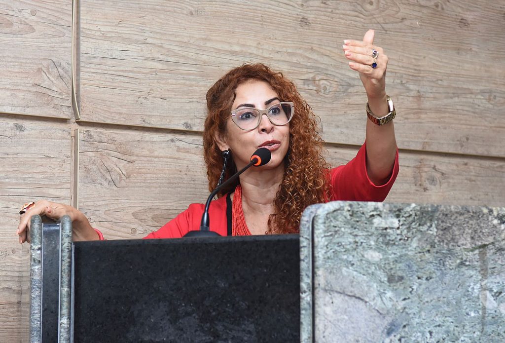 TRE-PE abre caminho para ex-aliada de Raquel deixar o PSDB