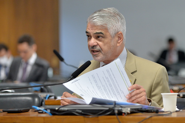 Projeto de Humberto prevê mais recursos para audiovisual no Brasil