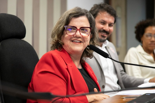 No Senado, Teresa Leitão lidera audiência sobre Caatinga 