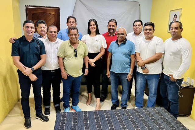 Mirella Almeida entra de vez no jogo eleitoral de Olinda