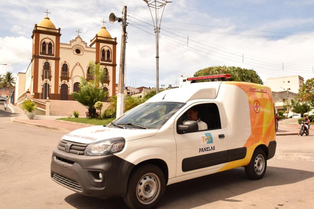 Emenda de Álvaro Porto garante ambulância para Panelas