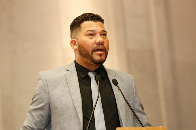 Deputado quer segurança armada em escolas públicas de PE