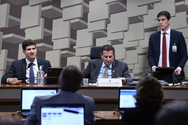 Empréstimos ao Recife são aprovados em comissão no Senado 