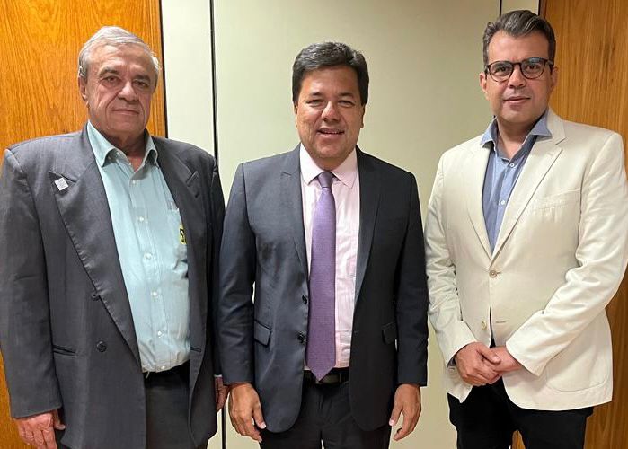 Mendonça amplia base de apoio no Sertão do Pajeú