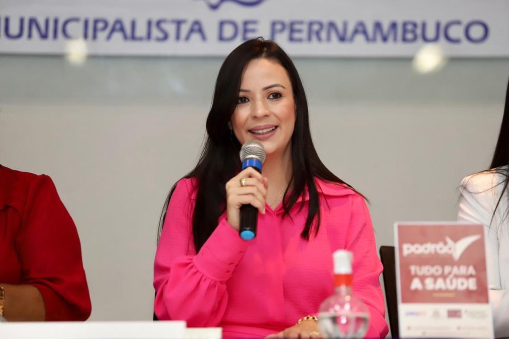Márcia Conrado celebra aprovação da PEC que facilita repasse para municípios
