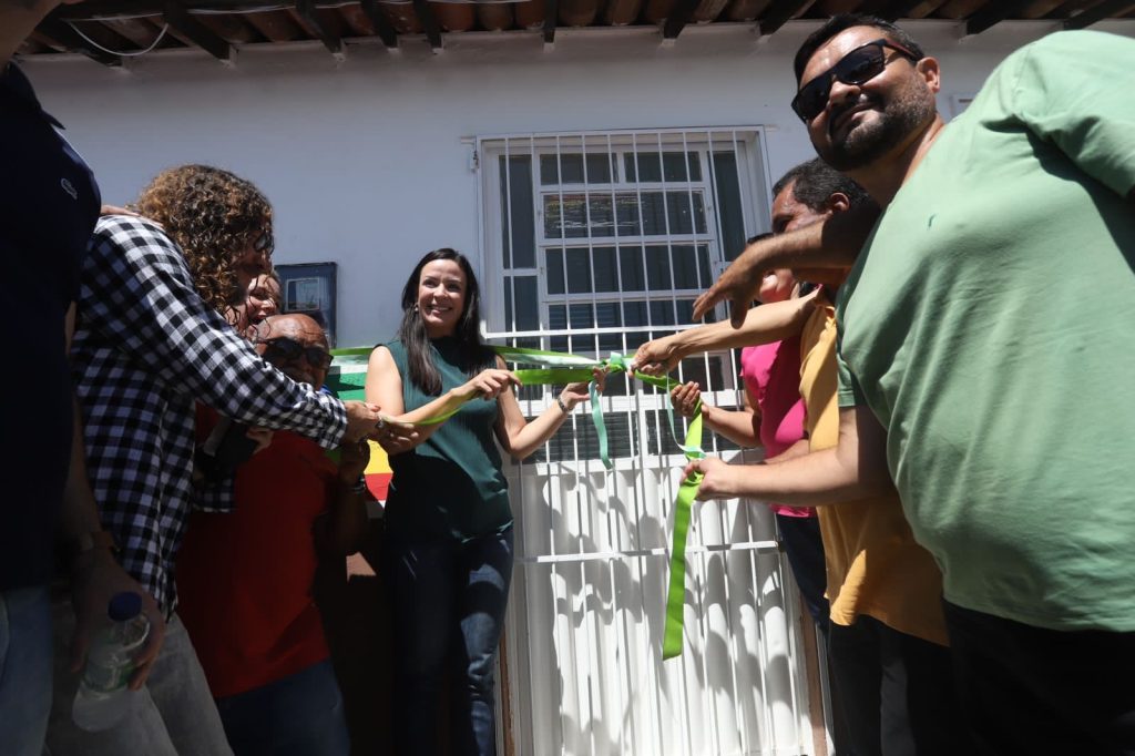 Márcia Conrado entrega nova unidade do CRAS em Serra Talhada