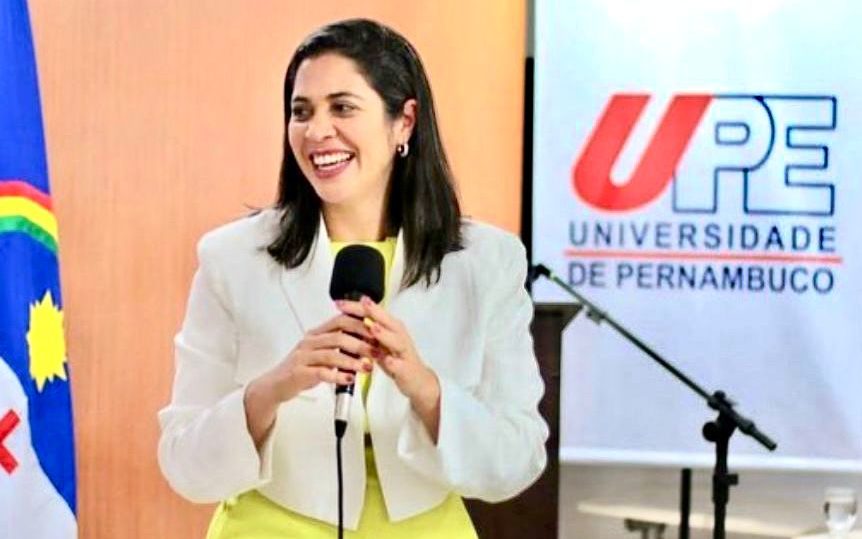 Iza Arruda promove debate sobre empreendedorismo feminino