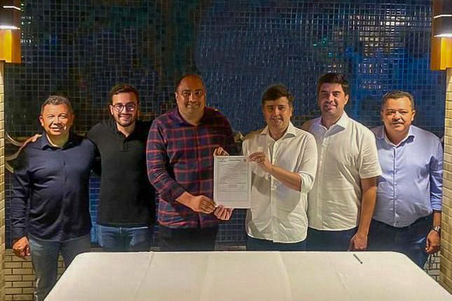 Eduardo e Lula da Fonte filiam pré-candidato a prefeito de Santa Filomena, Wagner Mororó