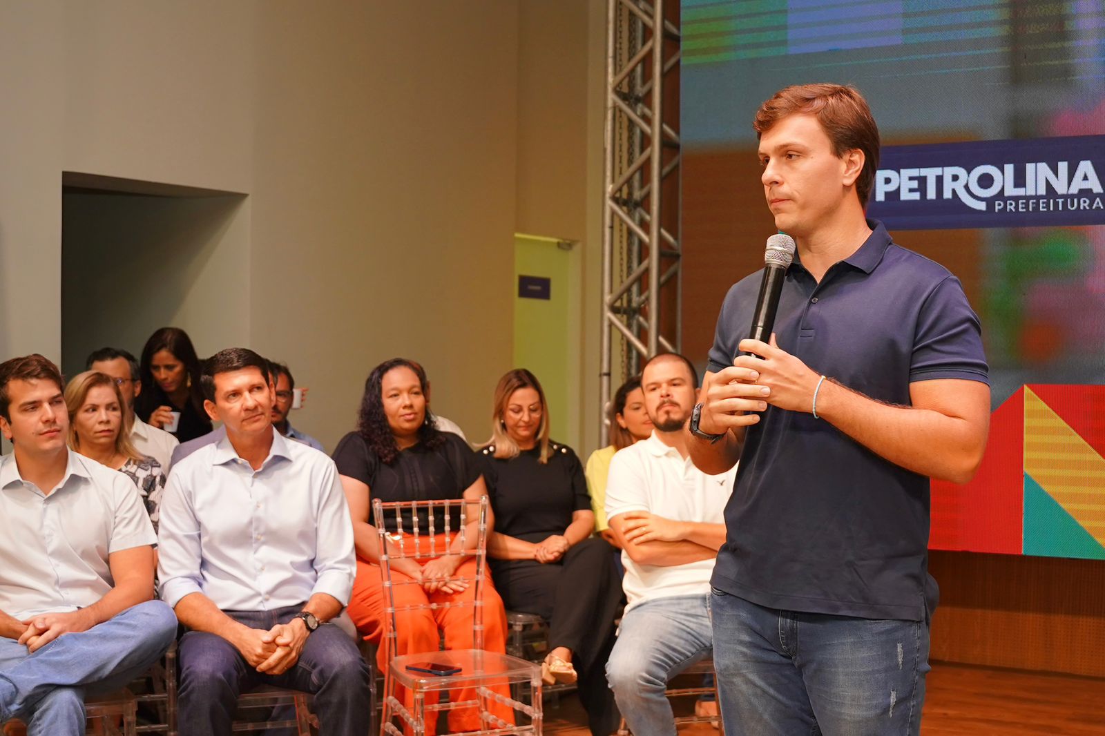 Miguel enaltece gestão bem avaliada de Simão em Petrolina 