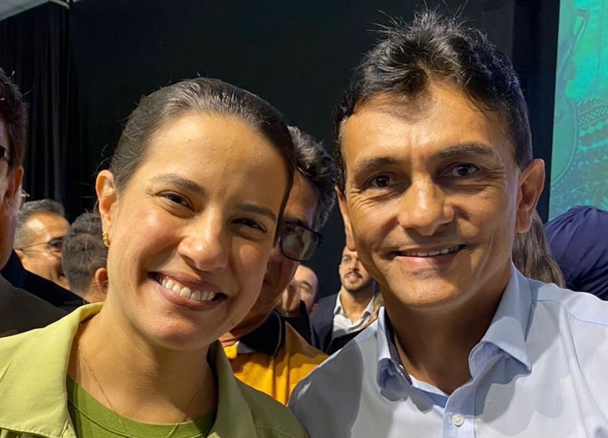 Mano do Som pede, à governadora, melhorias no aeroporto de Caruaru  