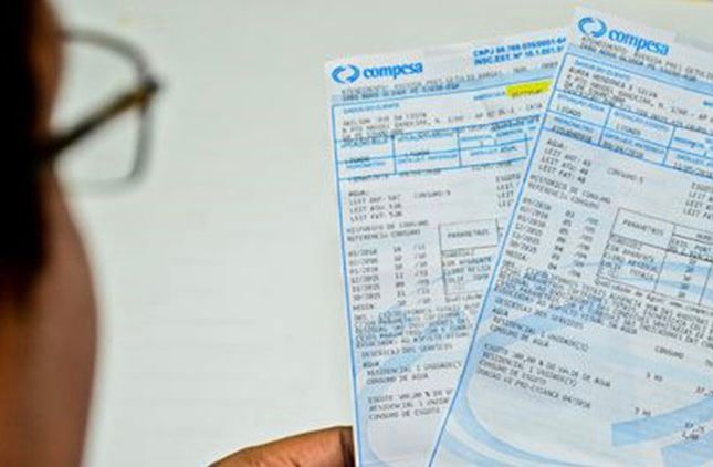 Estado recua e suspende reajuste de 11,21% nas contas de água