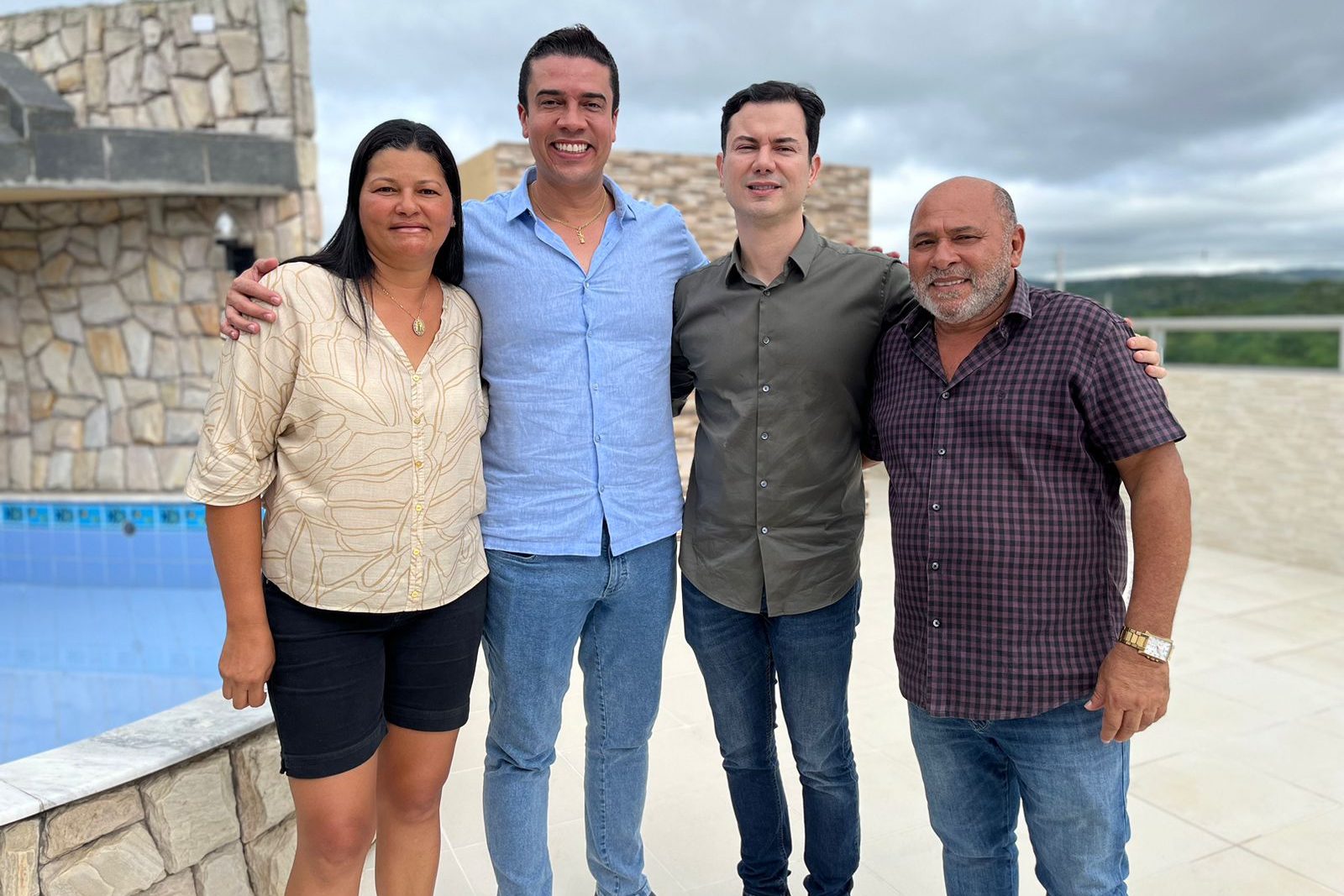 Rodrigo e Clodoaldo participam de almoço promovido por vereadora de Caruaru