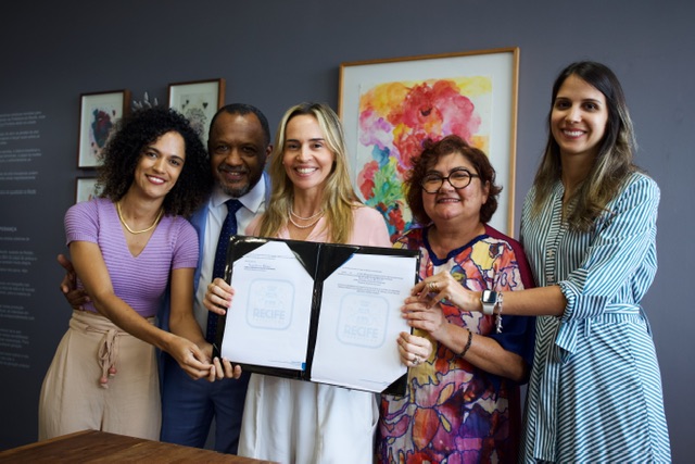 Prefeitura do Recife sanciona Projeto de Lei do Protocolo Violeta