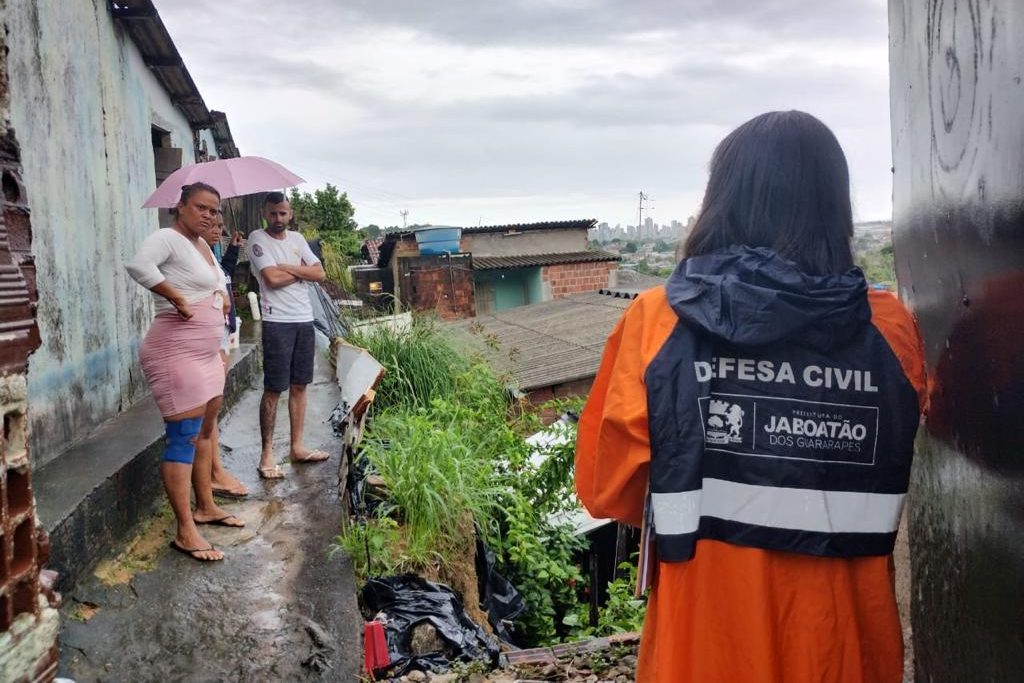 Prefeitura do Jaboatão de prontidão nas chuvas e com nova sala de monitoramento