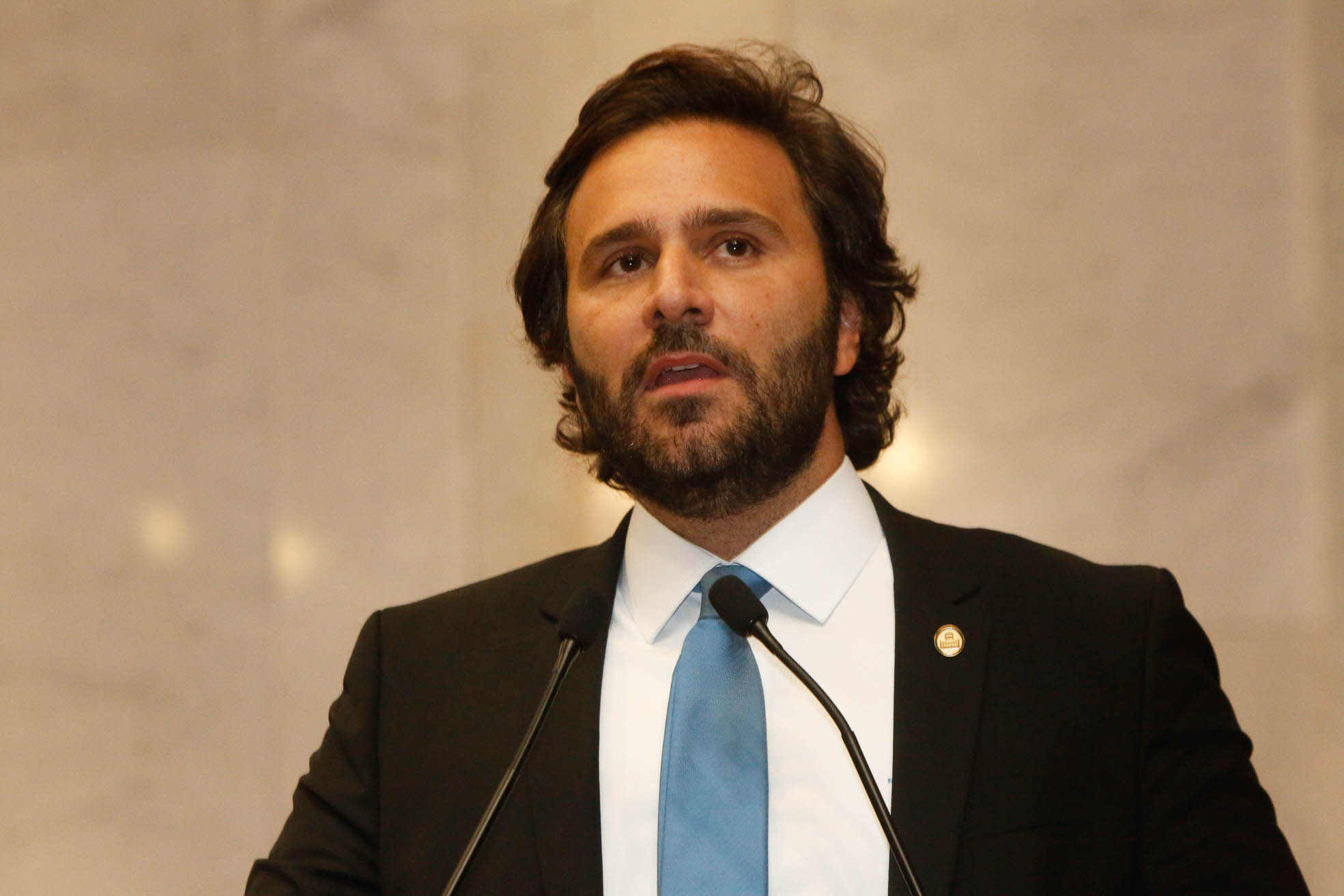 Alepe publica renúncia de Rodrigo Novaes no Diário Oficial