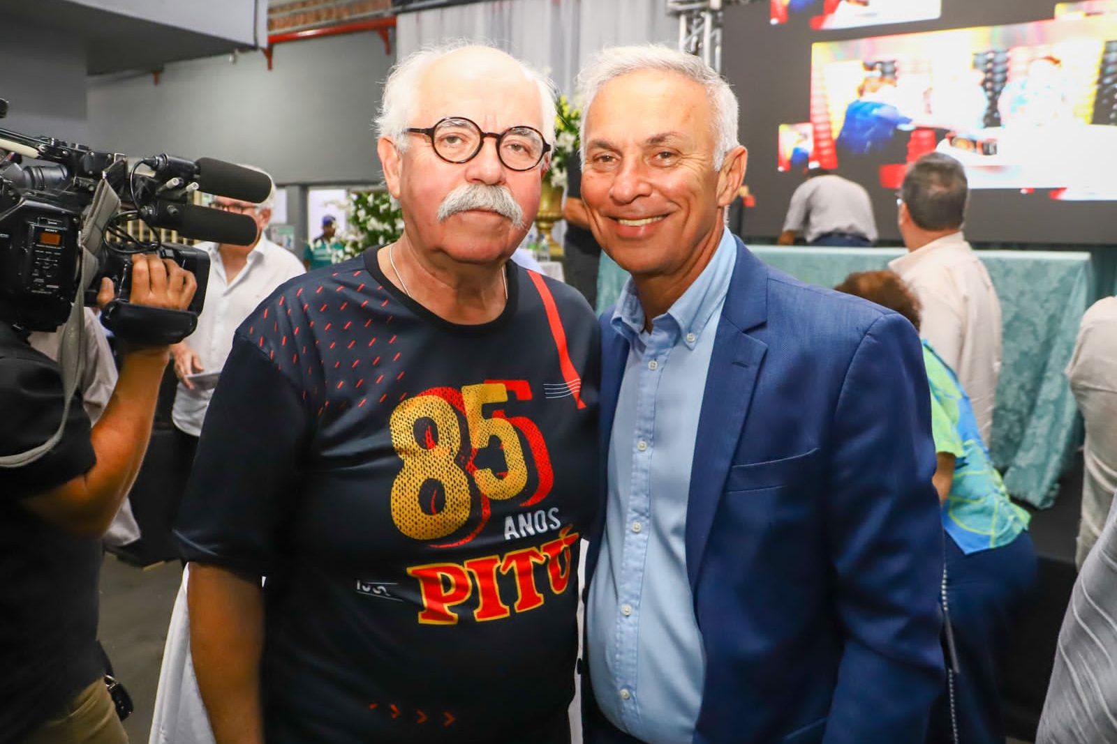 Paulo Roberto parabeniza a Pitú pelos 85 anos da empresa 