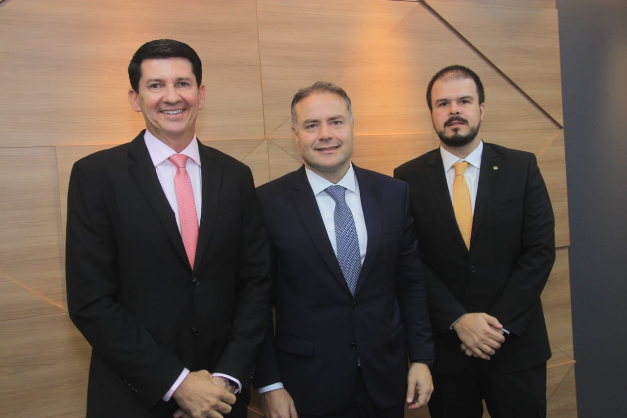 Em Petrolina, ministro dos Transportes visitará obras da BR-407