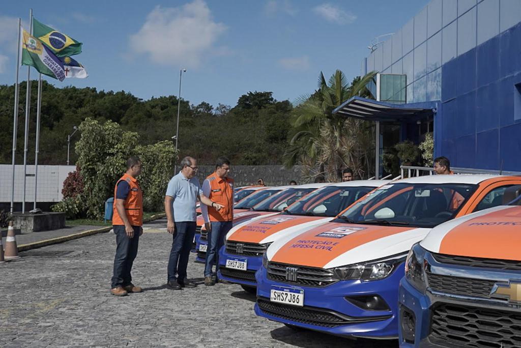 Mano reforça Defesa Civil do Jaboatão com 18 novos veículos 