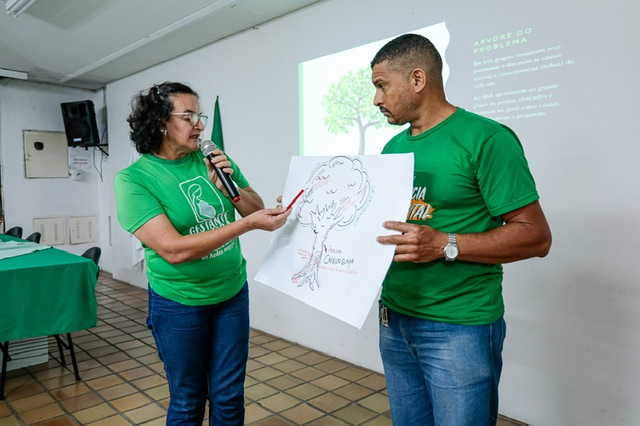 Agentes de endemias passam por treinamento sobre arboviroses em Caruaru