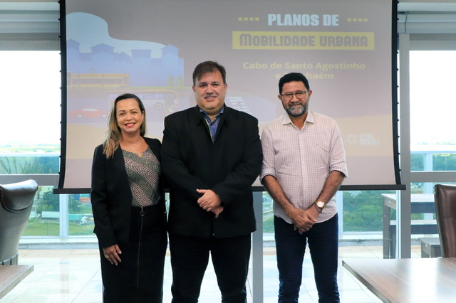 Suape entrega Planos de Mobilidade Urbana para o Cabo e Sirinhaém