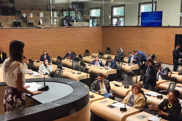 Andreza Romero se despede da Câmara do Recife