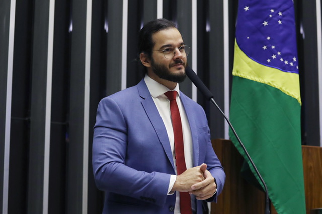 Federação poderá ser obstáculo para Túlio Gadêlha no Recife