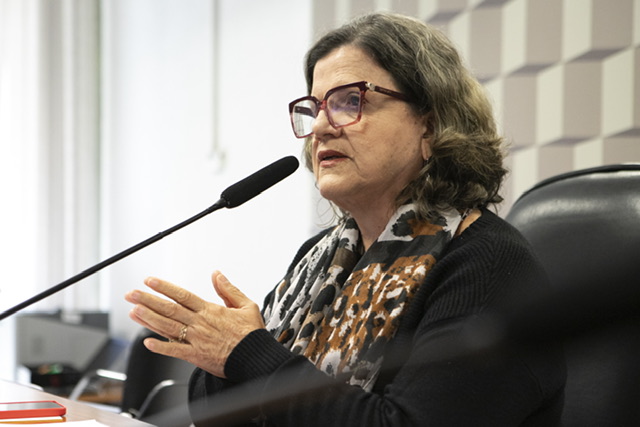 Senado promove debate sobre o Câncer de Colo de Útero